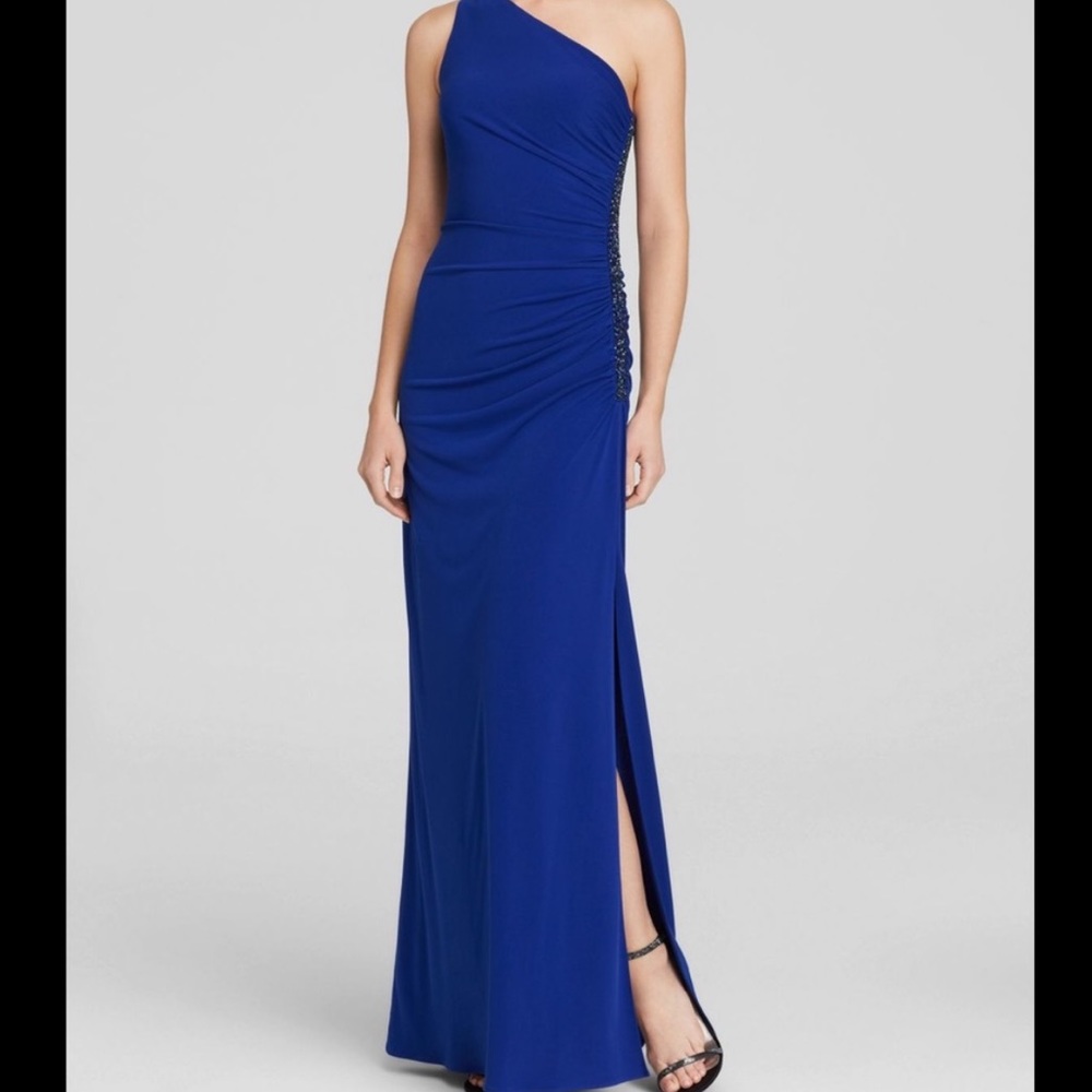 Laundry by Shelli Segal long dress